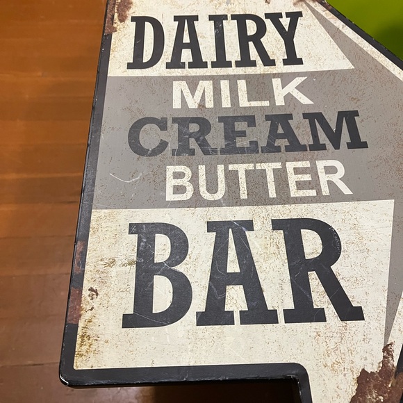 NWT.  Distressed Rustic Metal Sign.  Been sitting in Moms closet - Picture 10 of 11